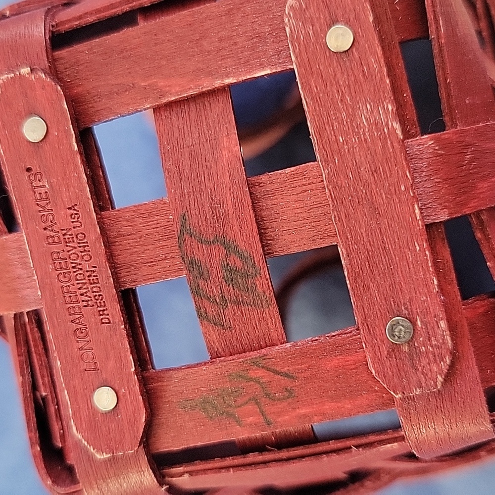 Longaberger 2011 Red Trinket Basket - Picture 4 of 7